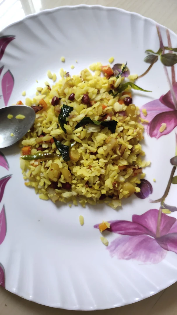 पोहा नाश्ता